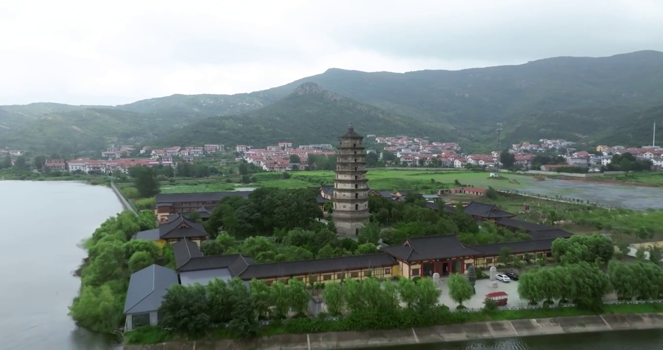 江苏省连云港市花果山风景区海清寺阿育王塔建筑风光视频素材