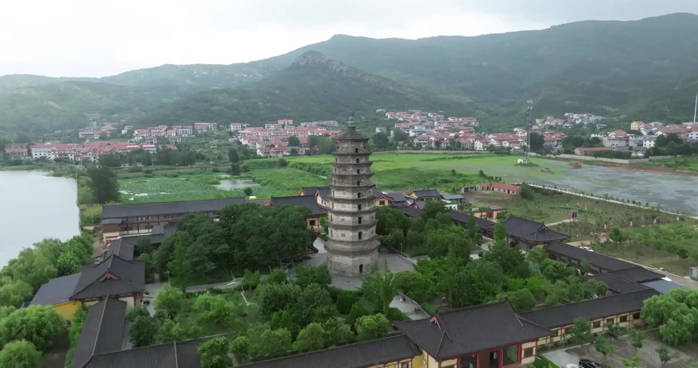 江苏省连云港市花果山风景区海清寺阿育王塔建筑风光视频素材