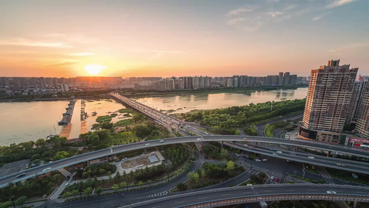 洛阳西苑立交桥日转夜延时视频素材