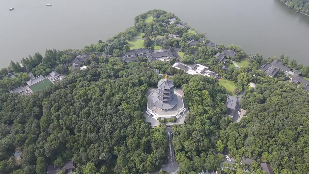 杭州西湖雷峰塔航拍风光视频素材