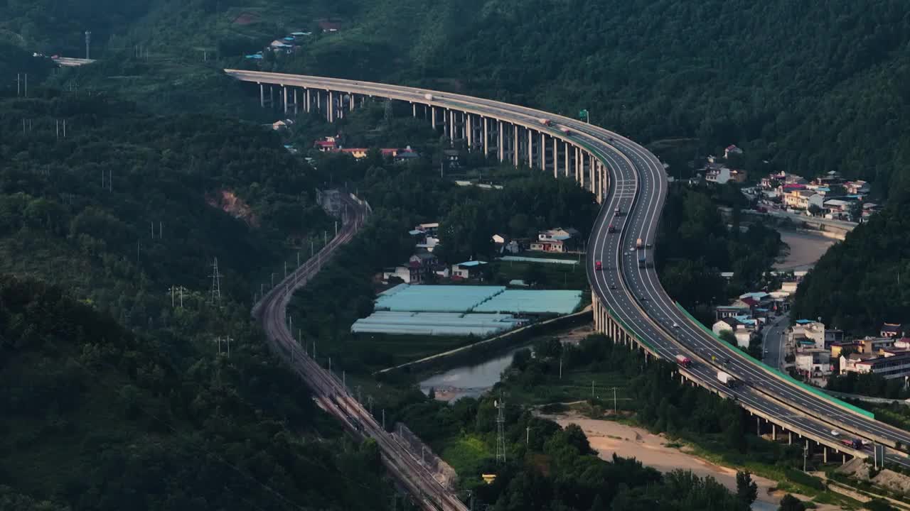 沪陕高速视频素材