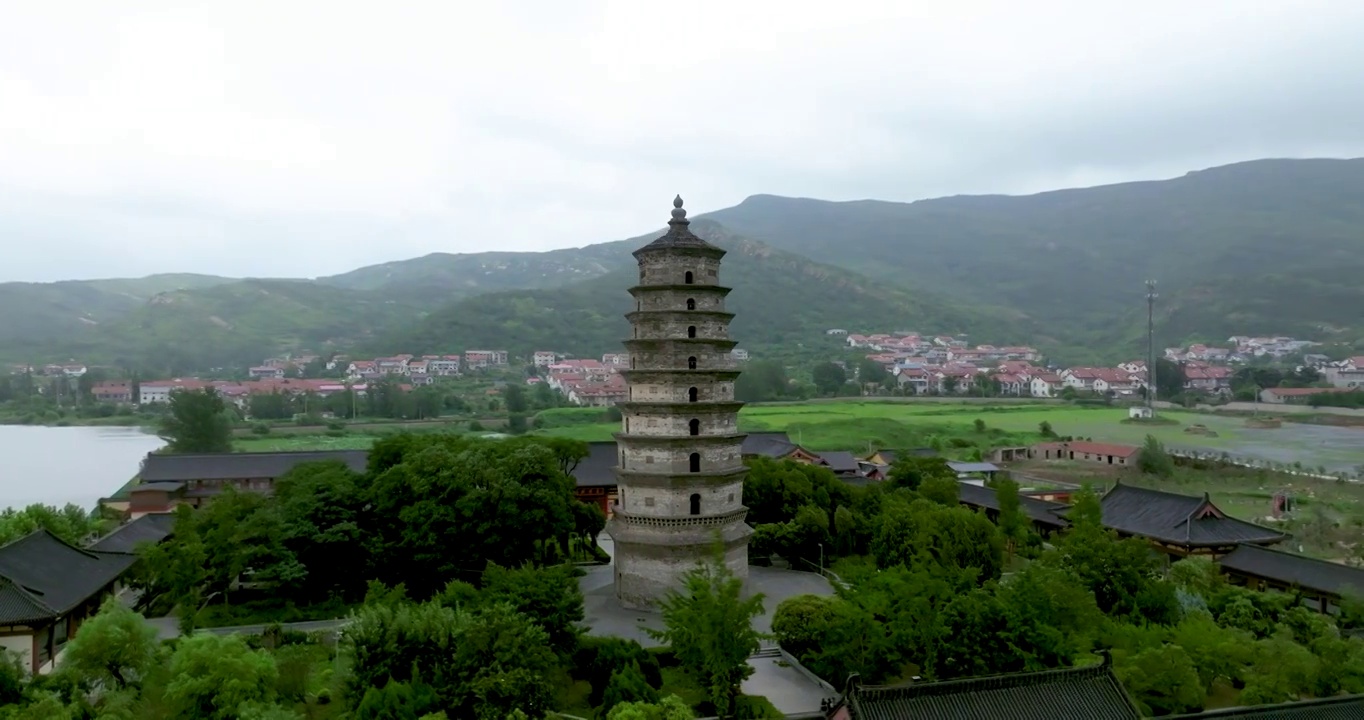 江苏省连云港市花果山风景区海清寺阿育王塔建筑风光视频素材