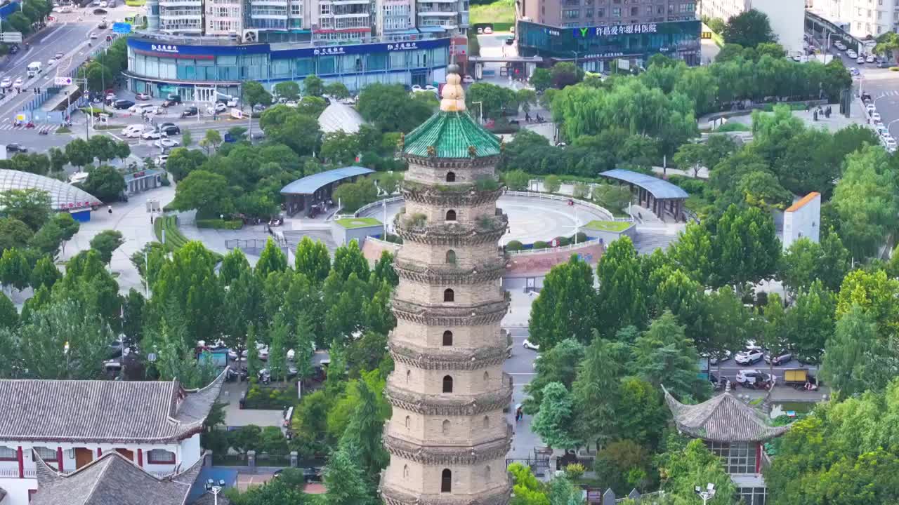 夏季白天许昌文峰塔航拍风光视频素材