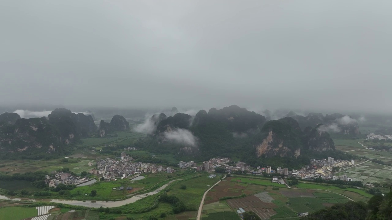 航拍广东清远市英德英西峰林风景区视频素材