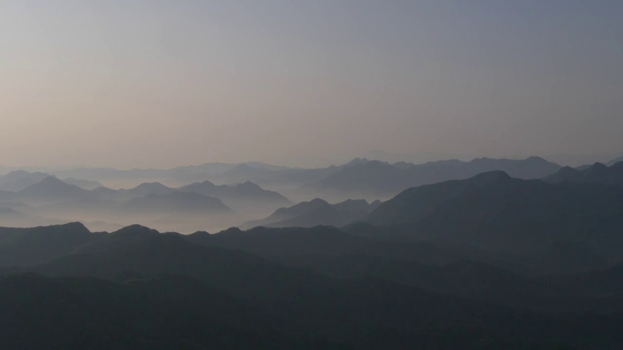 洛阳栾川抱犊寨山峦视频素材