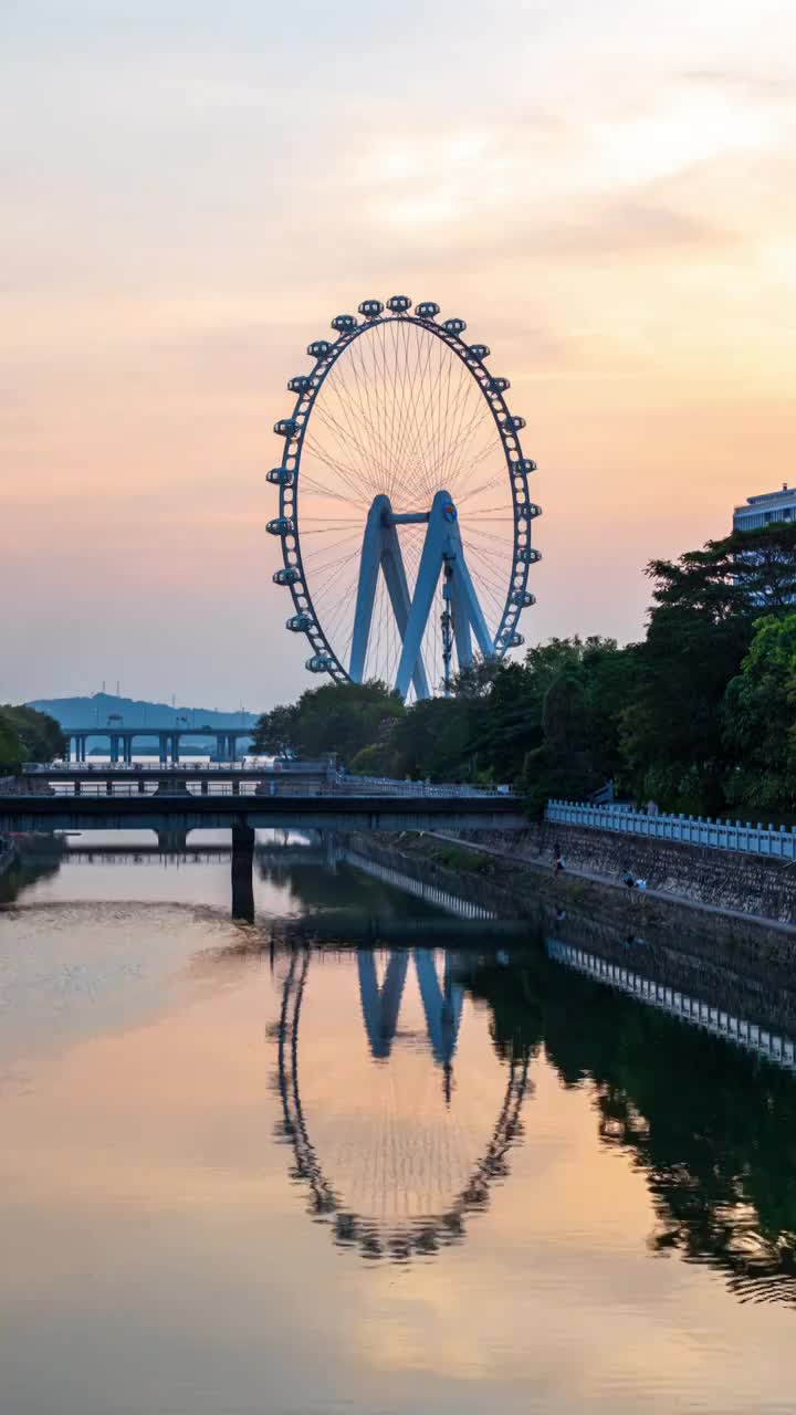 深圳前海欢乐港湾湾区之光摩天轮视频素材