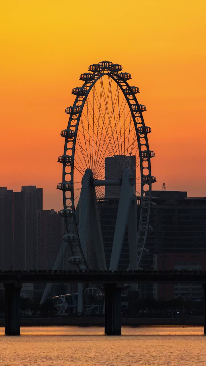 深圳前海欢乐港湾湾区之光摩天轮视频素材