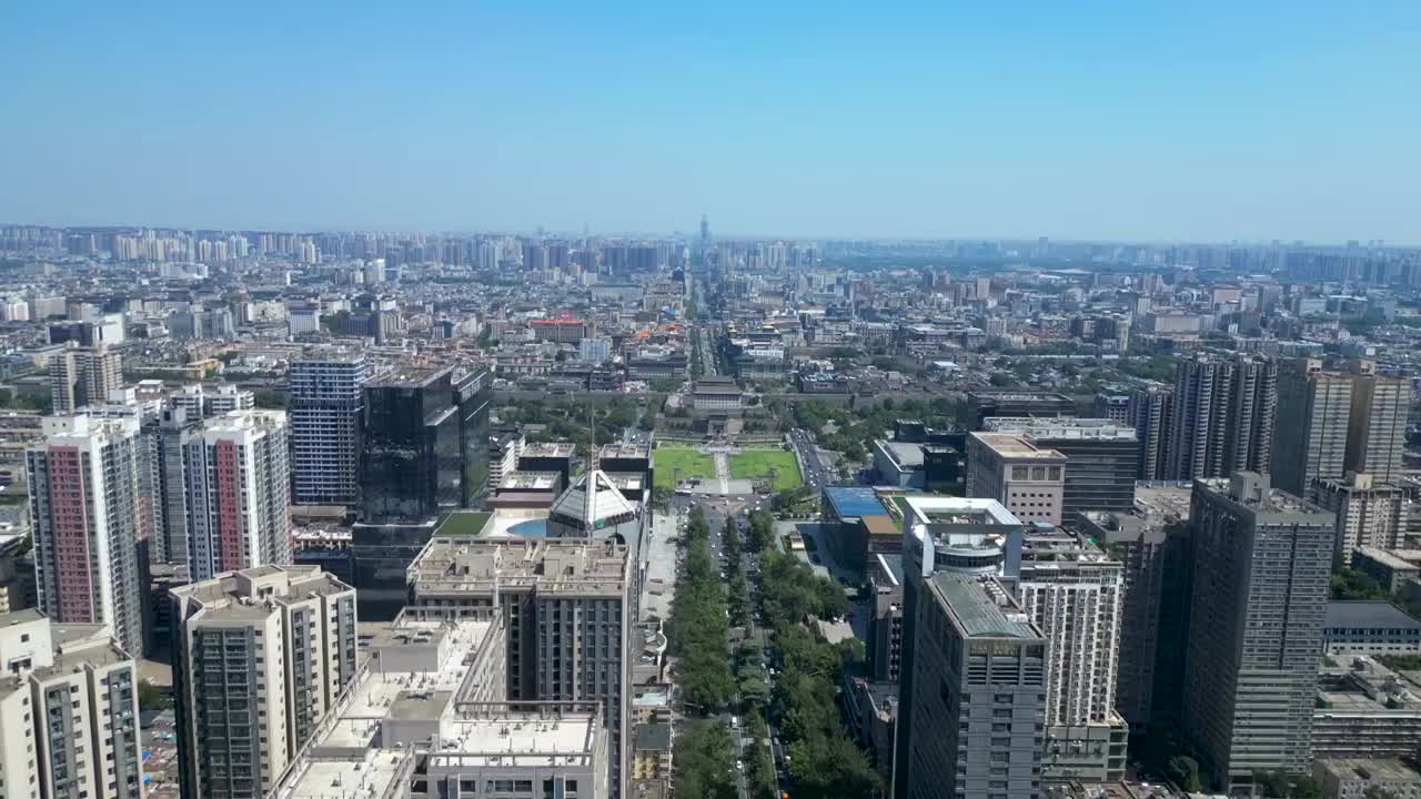 西安 地标 永宁门 小雁塔 南门城楼 西安钟楼 鼓楼 西安博物院视频素材