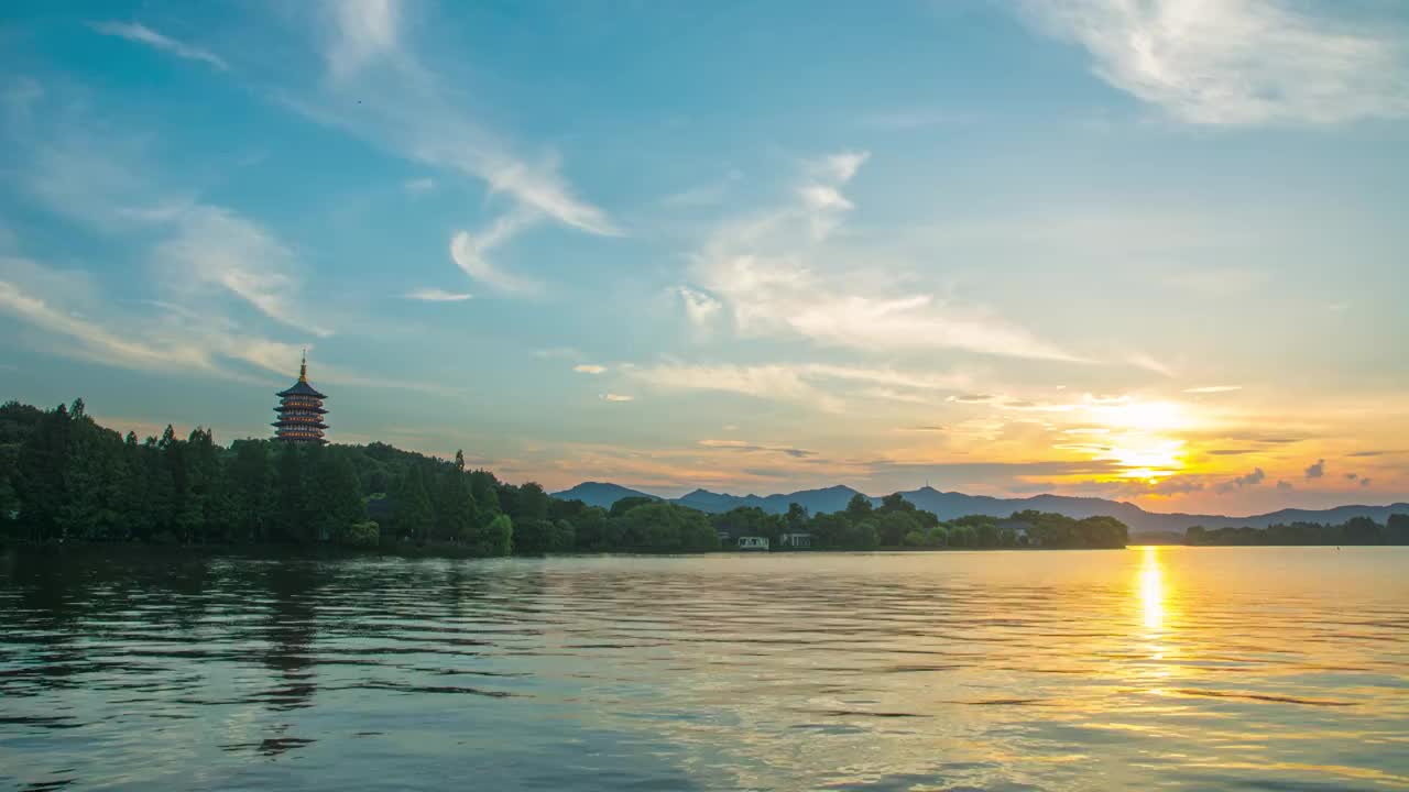 杭州西湖 西湖风光 雷峰夕照日转夜景延时 杭州雷峰塔 西湖地标 杭州标志性景点 西湖风光视频素材