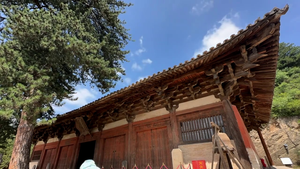 延时摄影山西五台县佛光寺大殿视频素材