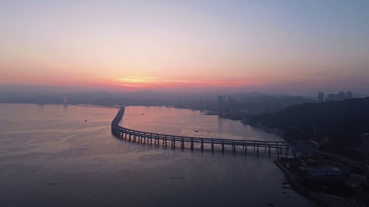 傍晚大连星海湾视频素材