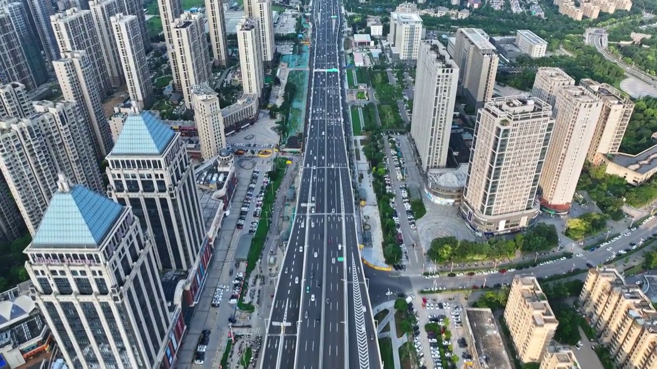 徐州城东大道环球港高架立交桥车流城市宣传片视频素材