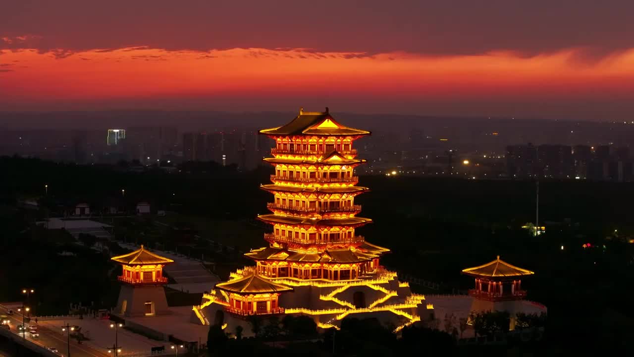 洛阳古都古建筑城市夜景航拍视频素材