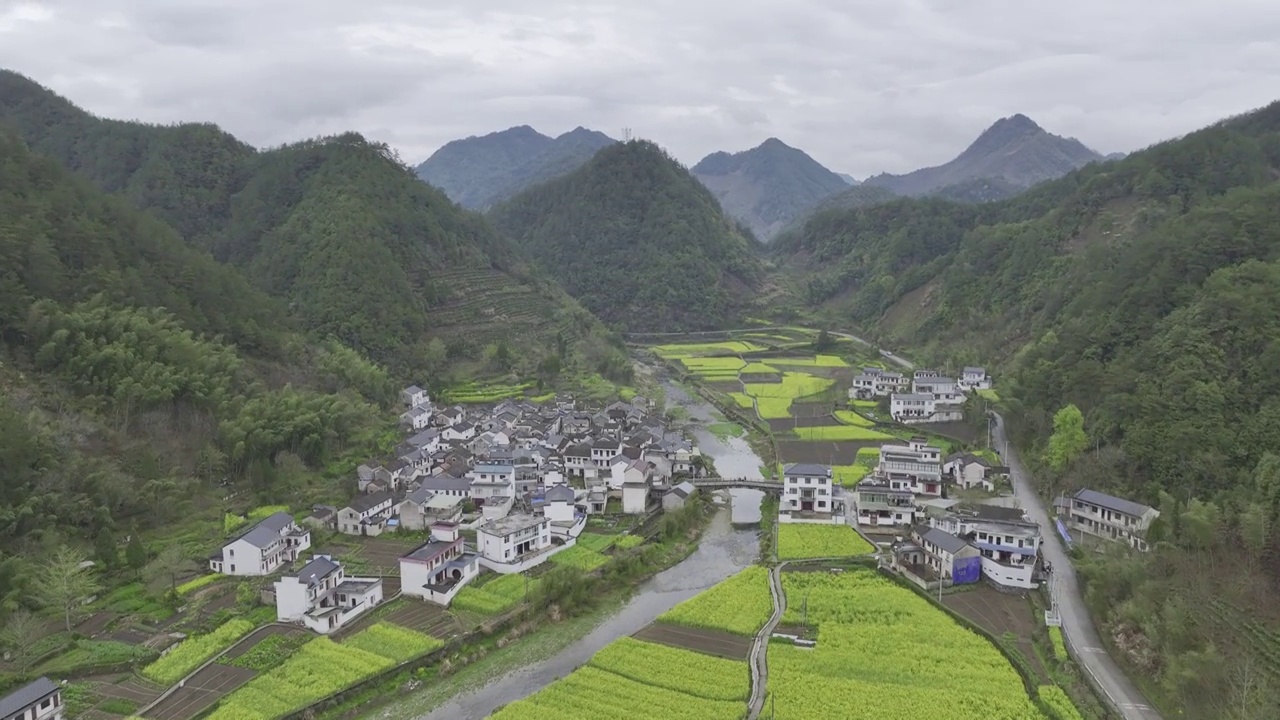 航拍安徽皖南民居，龙川景区，仁里古镇视频素材