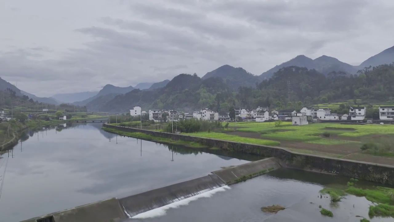 航拍安徽皖南民居，龙川景区，仁里古镇视频素材