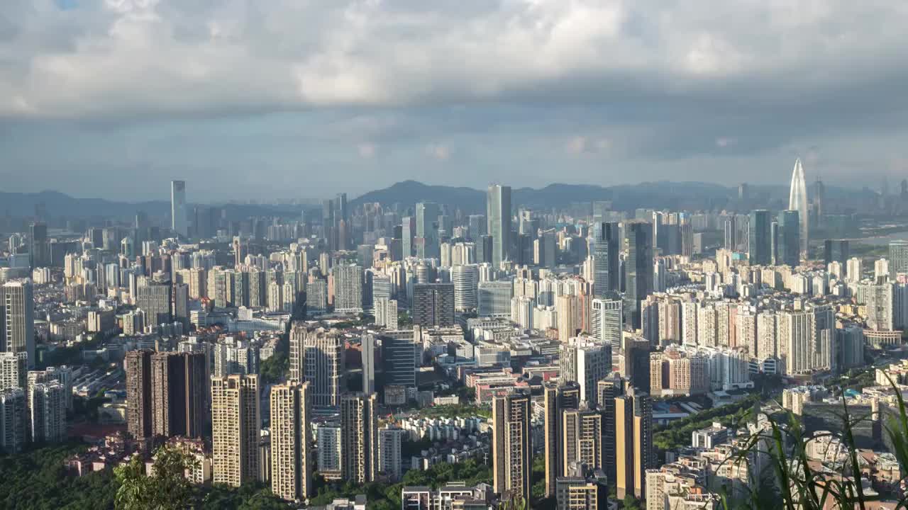 午后在深圳大南山俯瞰深圳南山区风景4K延时摄影视频下载