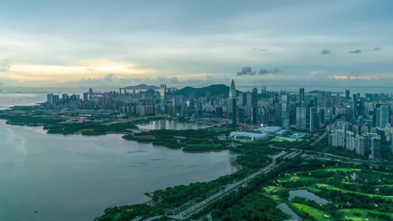 8K深圳南山深圳湾日转夜延时视频素材