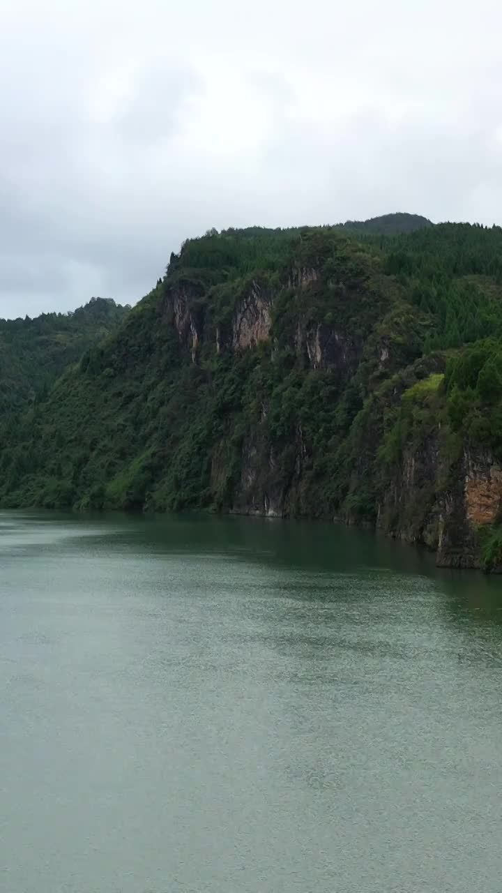 航拍湖南湘西保靖县酉水河风光视频素材