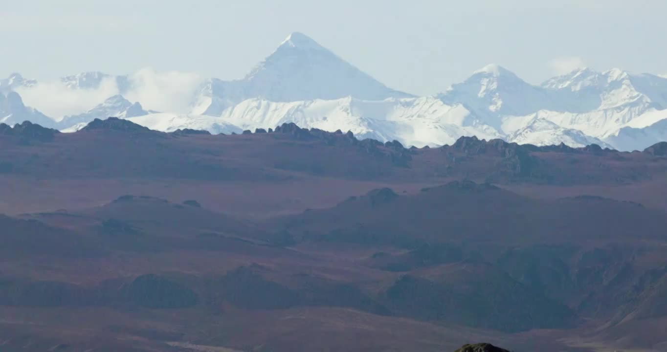 新疆天山山脉雪山视频素材