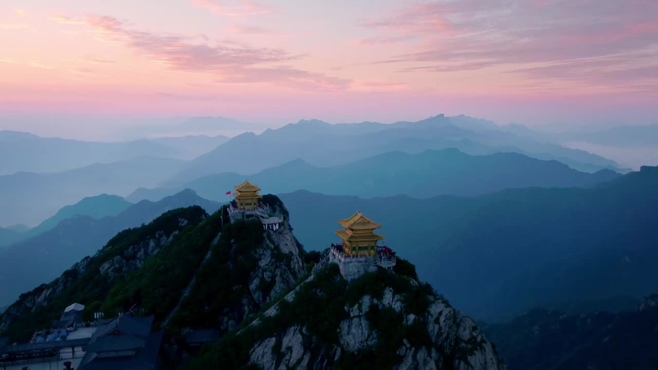 老君山雪景云海朝霞群山金顶航拍视频素材