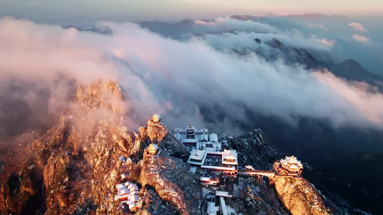 老君山雪景云海朝霞群山金顶航拍视频素材