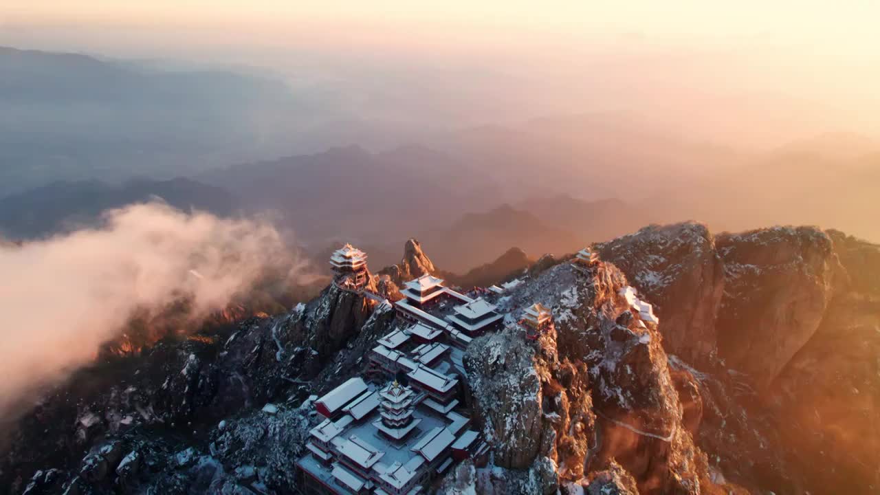 老君山雪景云海朝霞群山金顶航拍视频素材