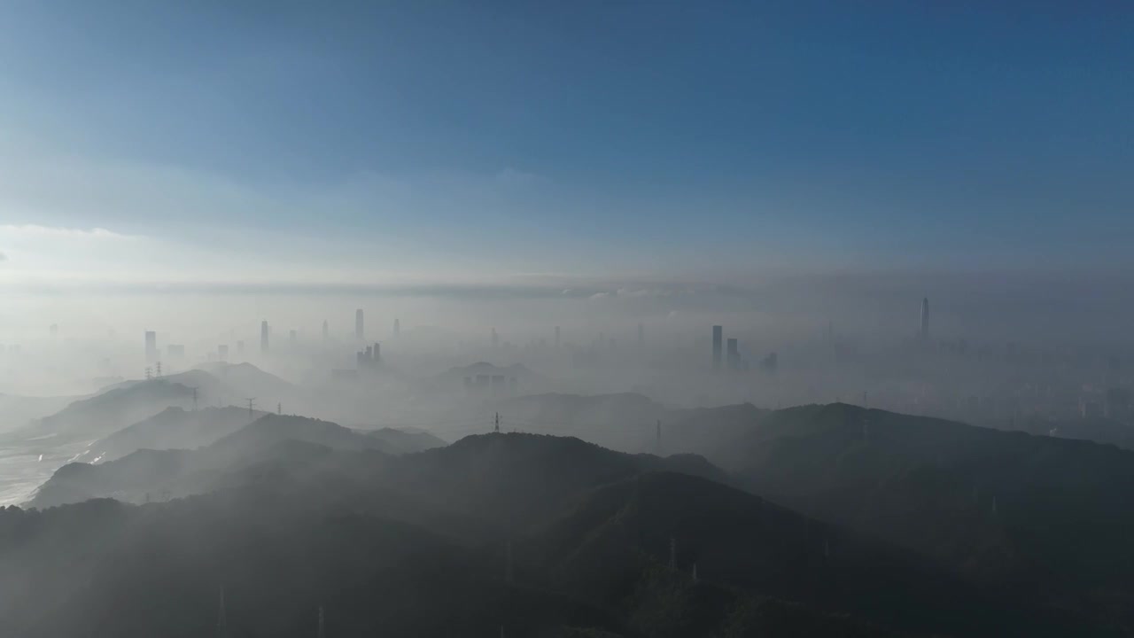 航拍深圳东西涌天文台海岸线云海景观4K视频素材