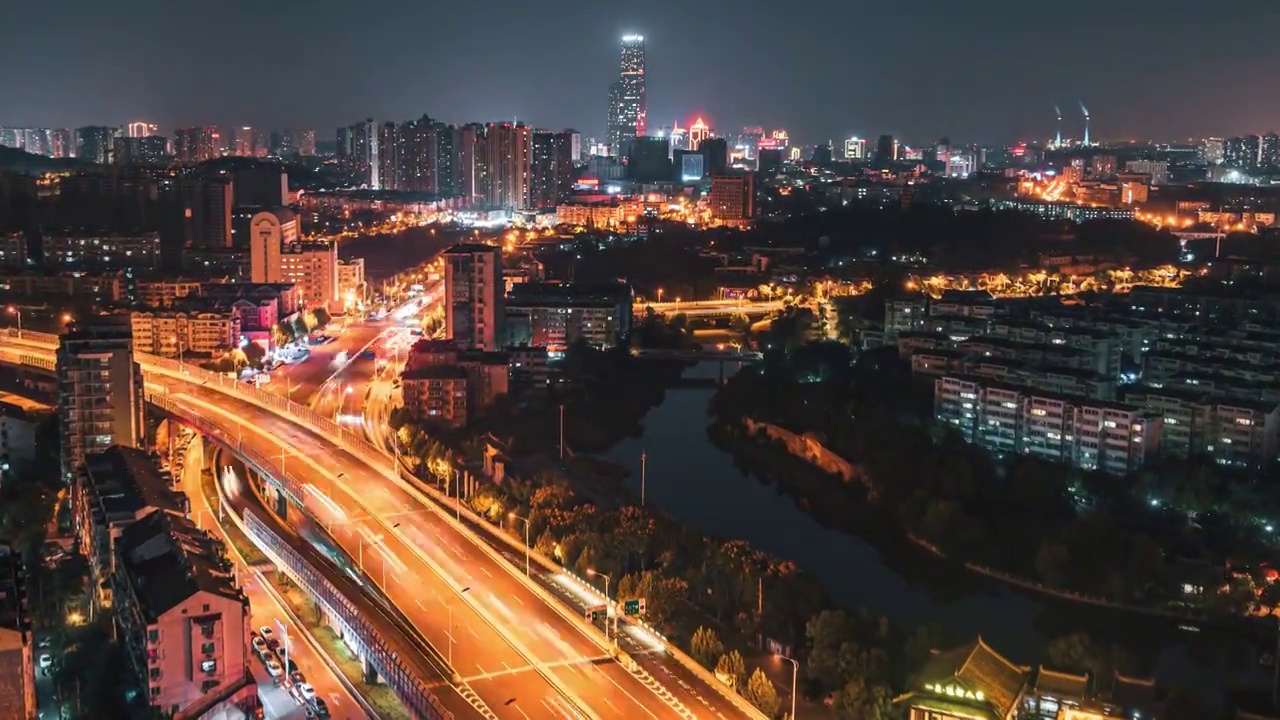 江苏省，镇江市，丁卯路立交，城市天际线，夜景延时视频下载