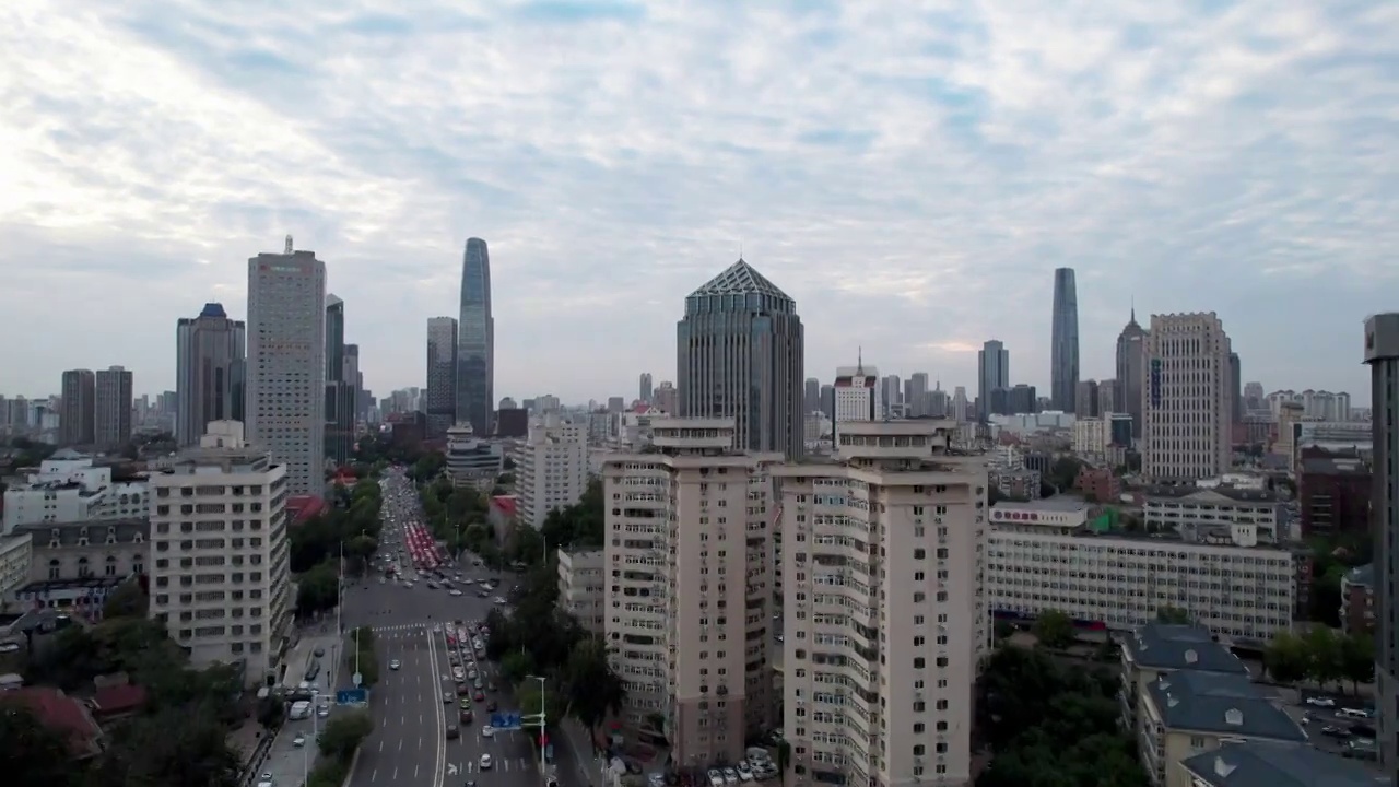 天津市区音乐厅小白楼商圈城市建筑街道夜景航拍视频素材