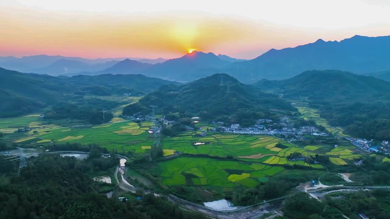 【7分半钟】美丽乡村 安徽乡村 农田视频素材