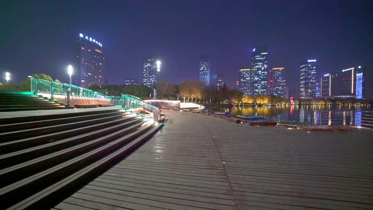 4K 安徽省 合肥市 夜景 地面视角 天鹅湖 空镜视频视频素材