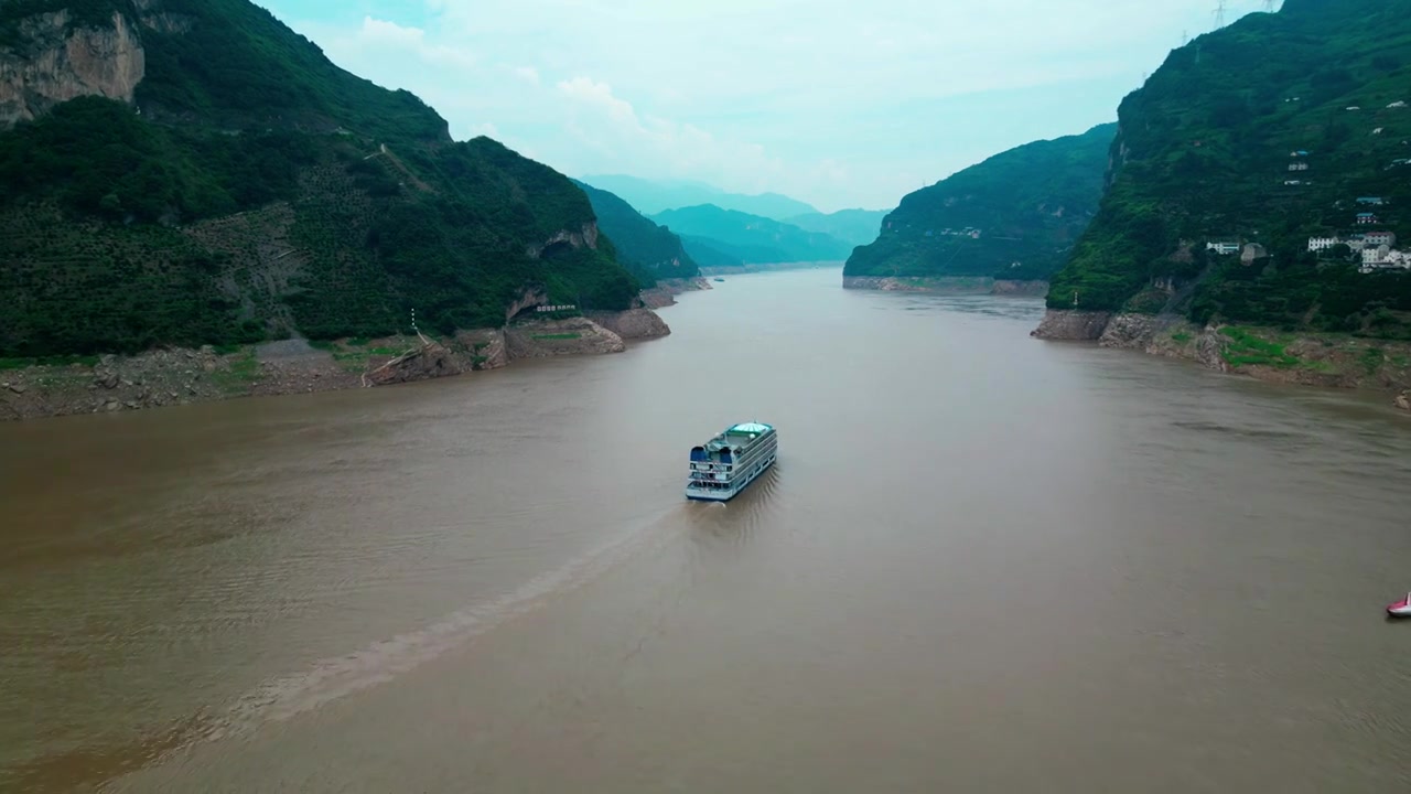 三峡游轮视频素材