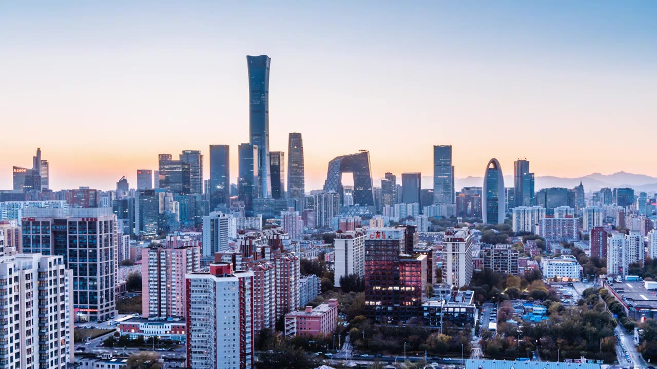 中国北京国贸CBD建筑群车流高视角日转夜延时摄影视频素材