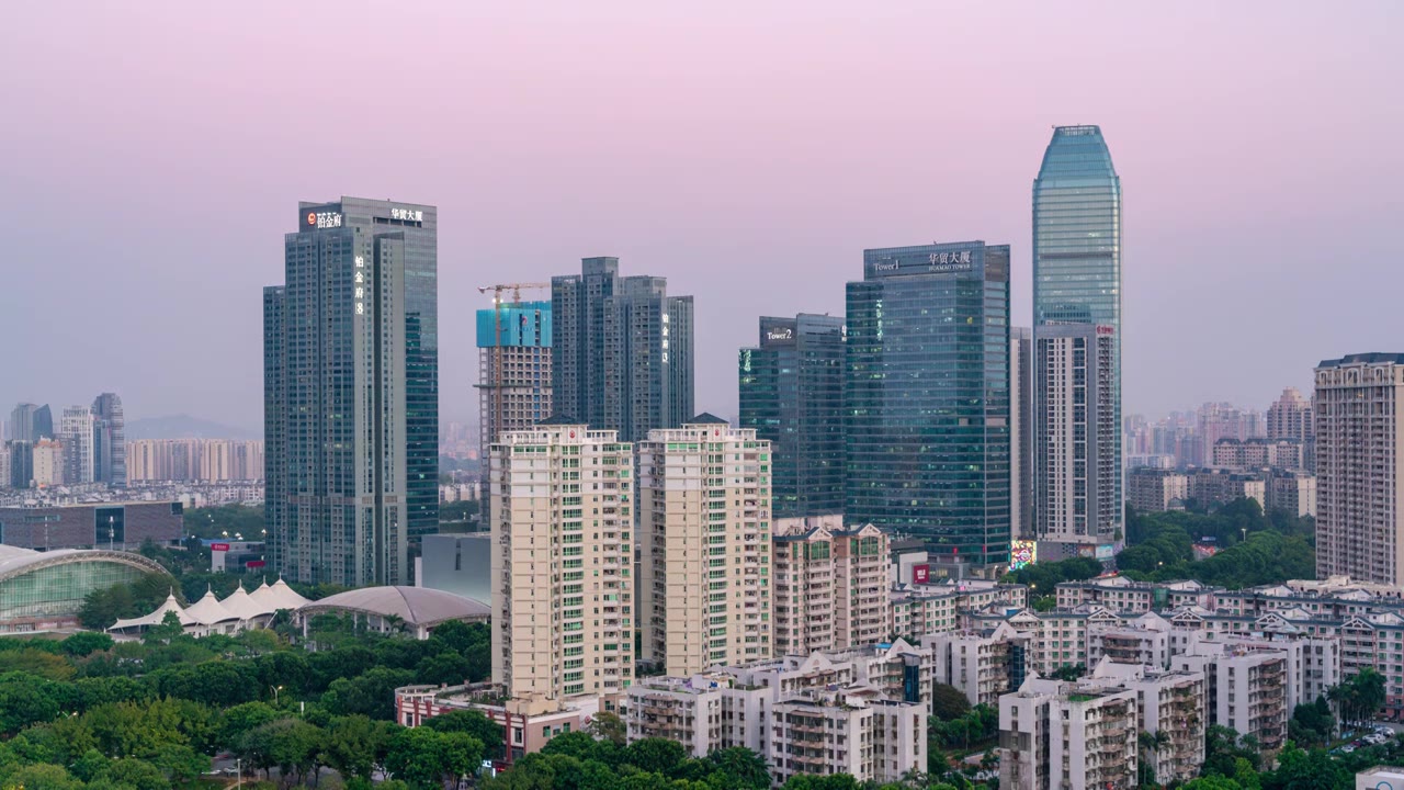 惠州华贸中心夜景延时视频素材