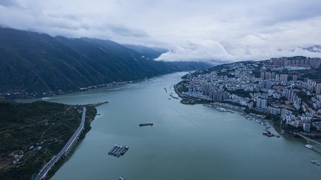 8K震撼巫山大宁河自然风光延时视频素材