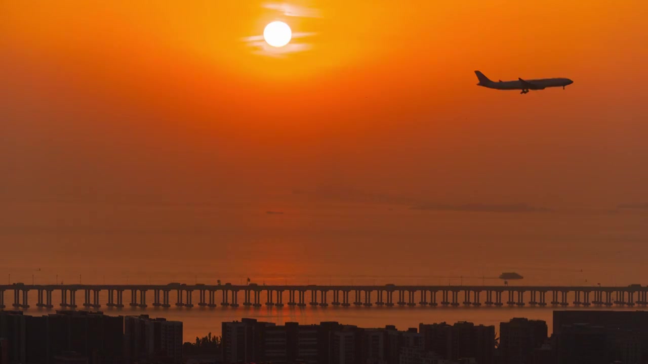 深中通道日落飞机延时视频素材