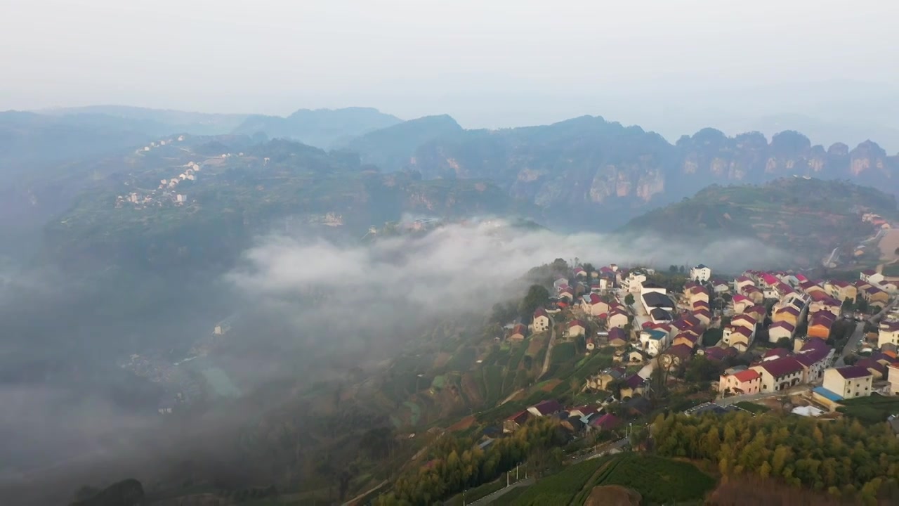 浙江绍兴新昌十九峰下岩贝航拍风光视频素材