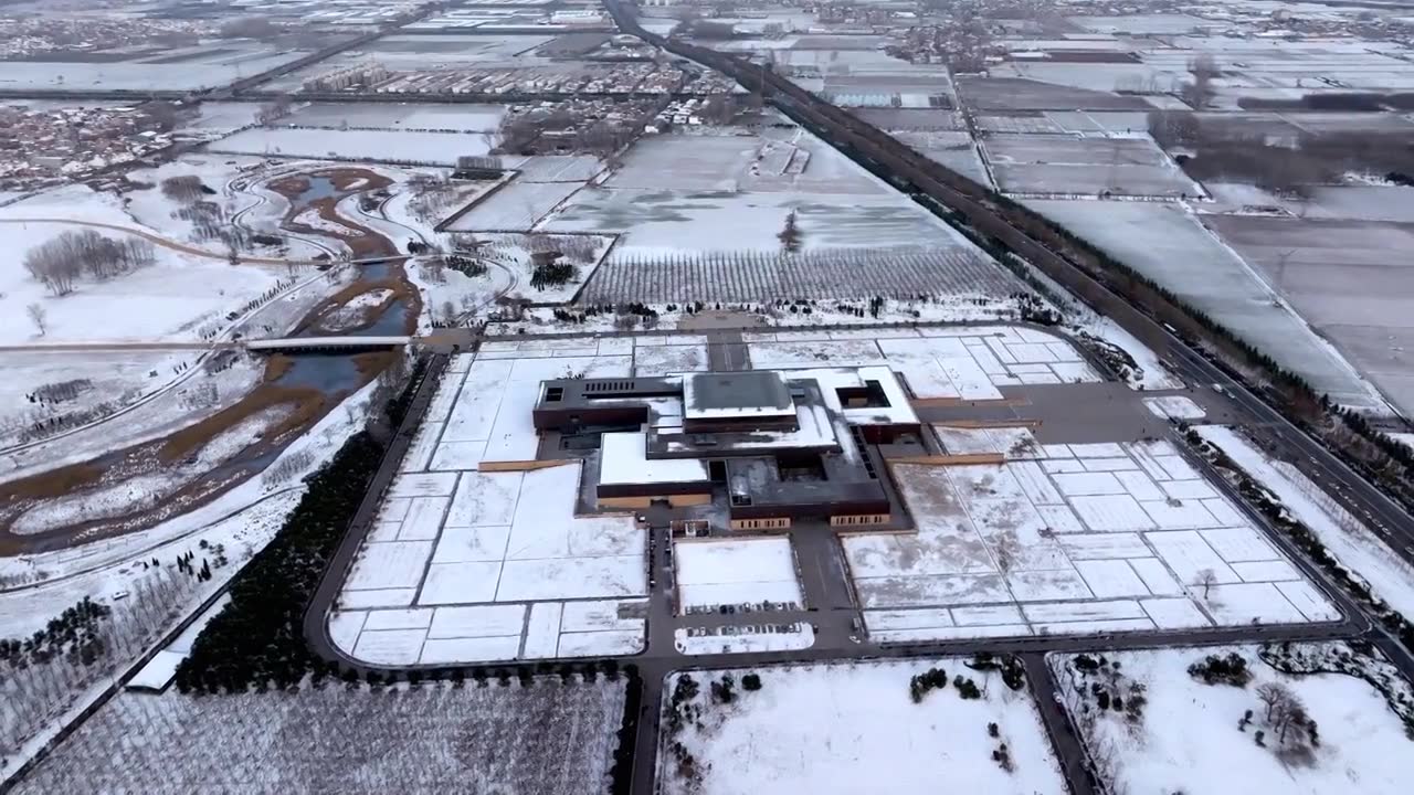 航拍洛阳二里头雪景视频素材