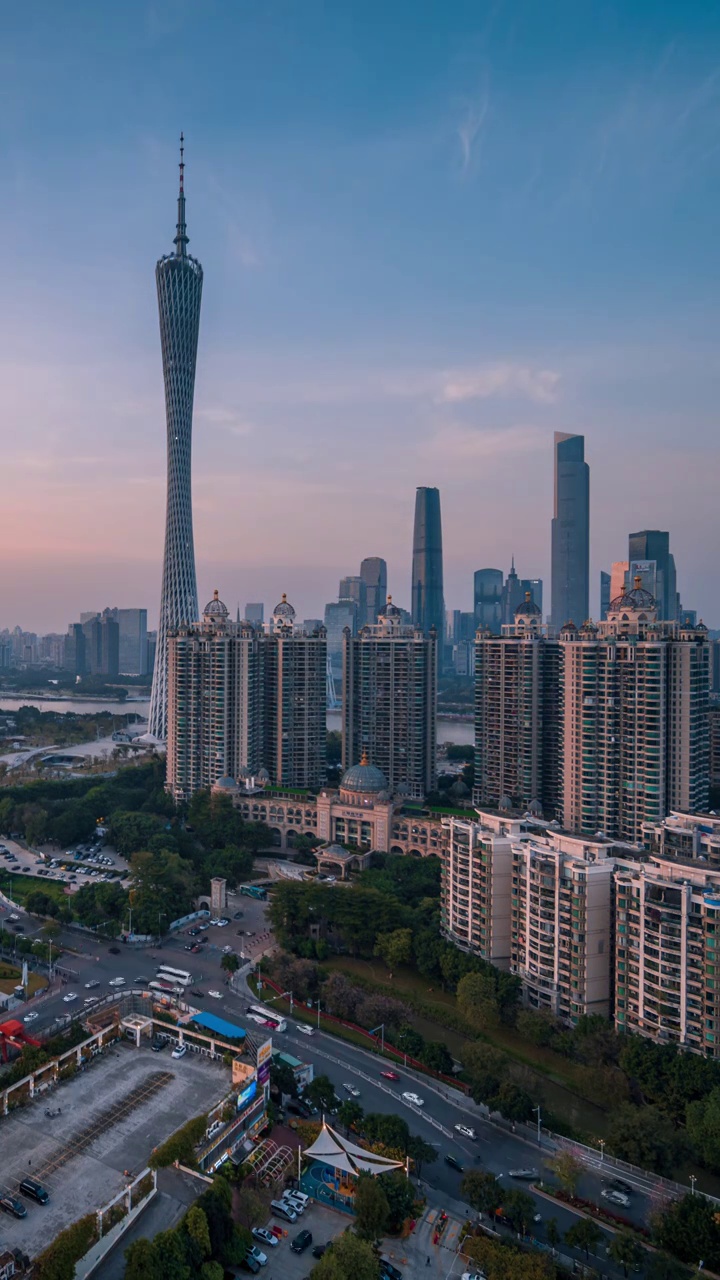 广州珠江新城地标建筑的日落视频素材