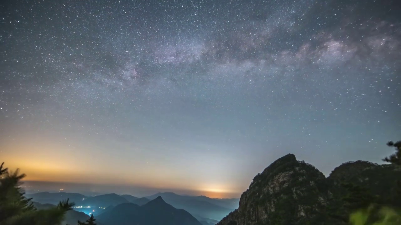 星空延时-安徽六安市舒城县万佛山视频素材