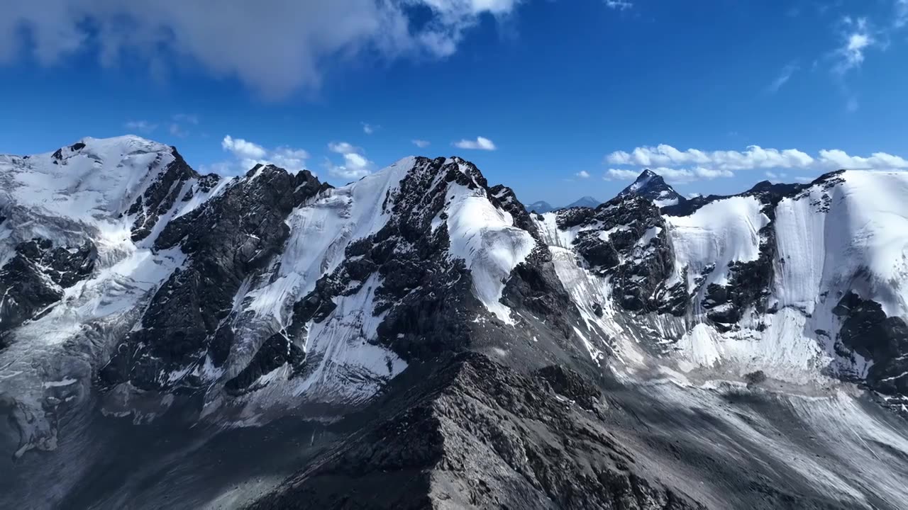 雪山视频下载