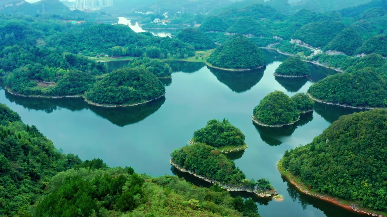 4k航拍湖泊湖面水库视频素材