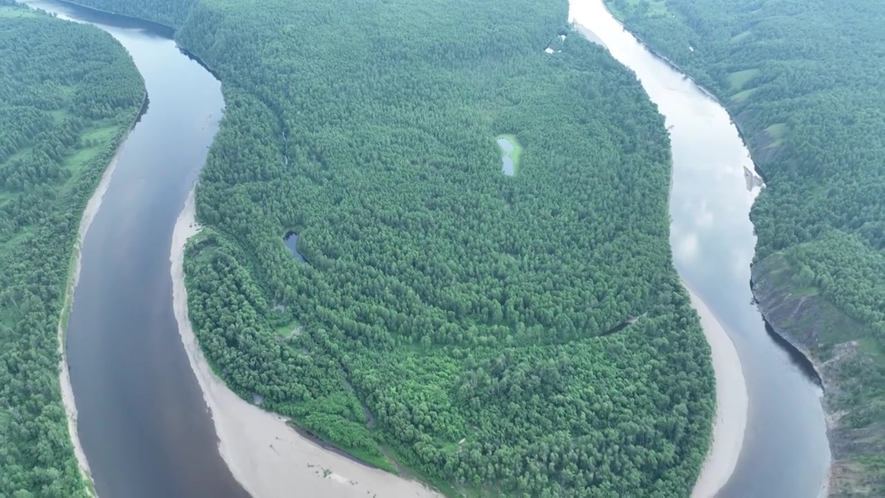 大兴安岭山川林海激流河风光视频素材