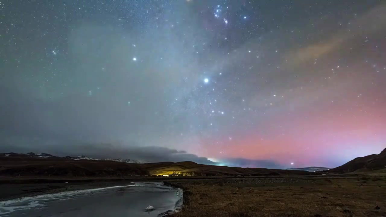 甘孜州塔公草原双子座流星雨视频素材