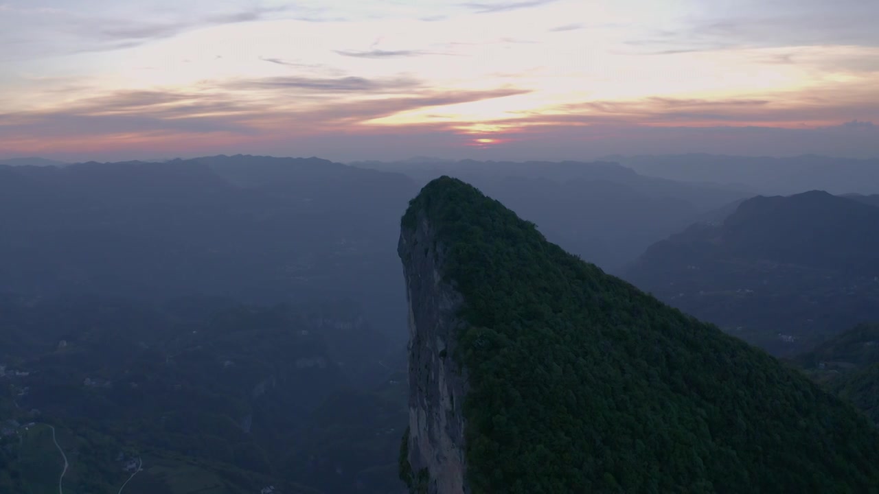 航拍高山夕阳视频素材