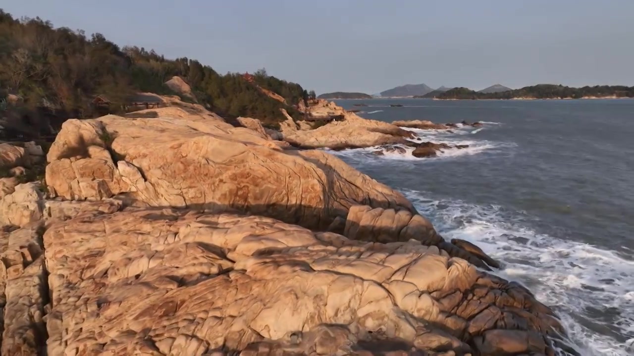 原创 福建漳州东山岛风动石景区海岸线风光视频素材