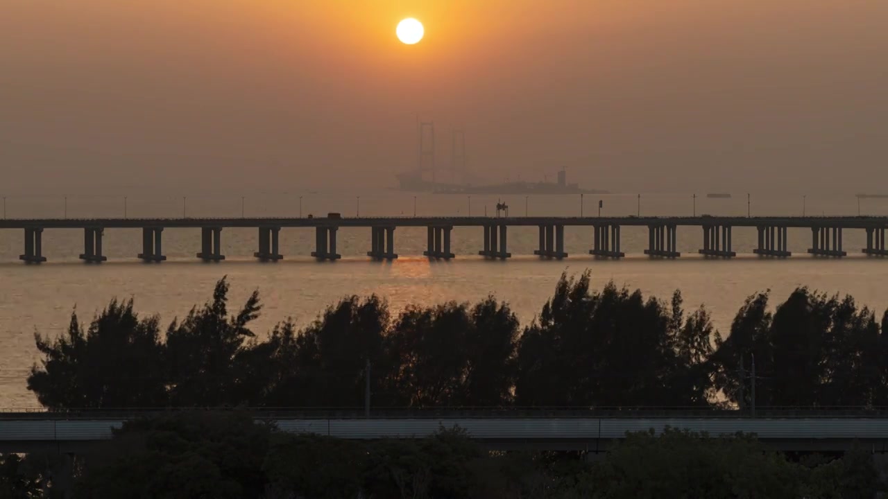 深圳西湾-深中通道-广深沿江高速日落延时视频素材