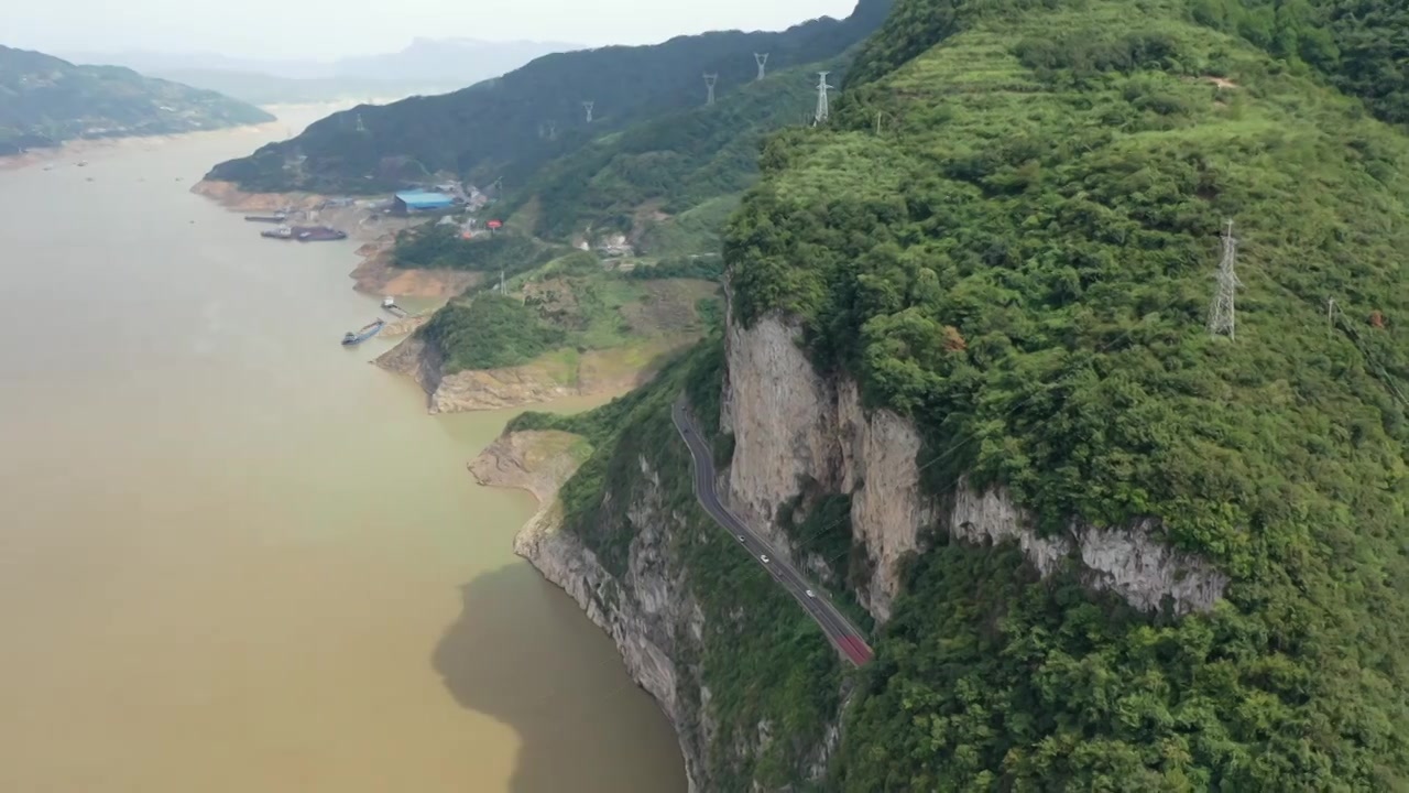 原创 湖北宜昌秭归县长江三峡自然风光航拍视频素材