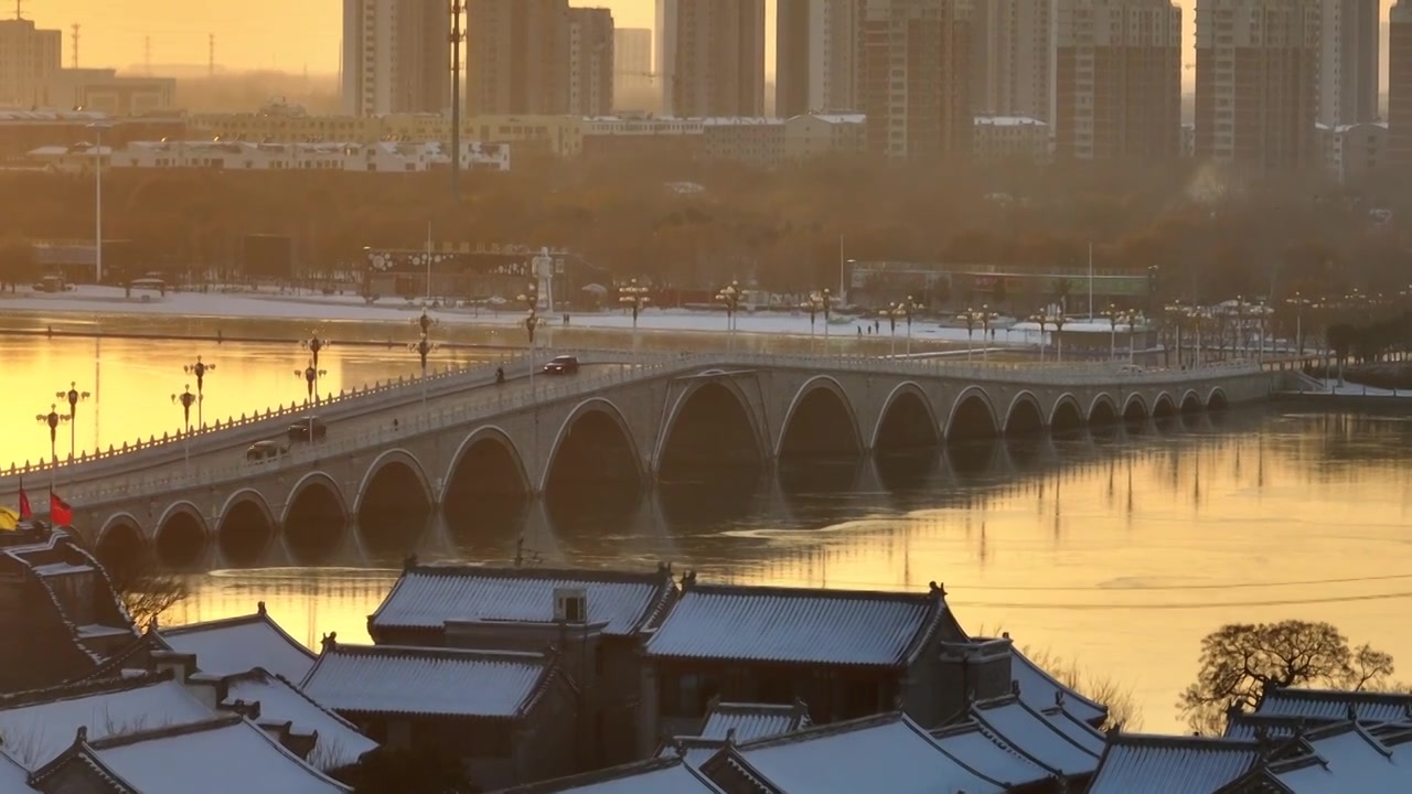 雪后的东昌湖聊城水上古城+山东省聊城市东昌府区东昌湖风景区视频下载