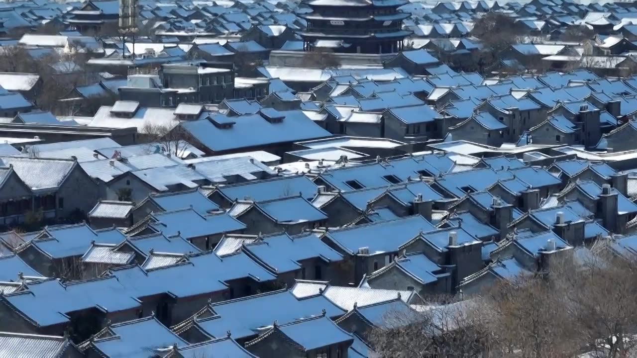 雪后的聊城水上古城光岳楼+山东省聊城市东昌府区东昌湖风景区视频素材